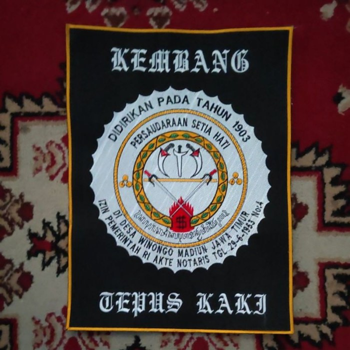 kembang tepus kaki artinya