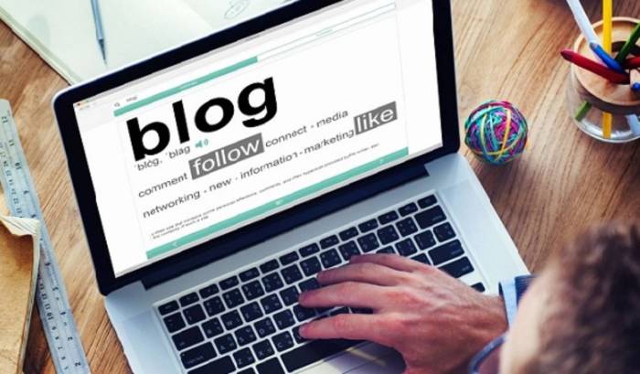 Blogger adalah salah satu layanan web milik