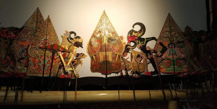 wayang budaya seni tradisional jawa unsur kulit indonesian antropologi pelajaran sma dakwah bentuk akselerasi penyebaran inovasi kebudayaan introducing pulau pemujaan