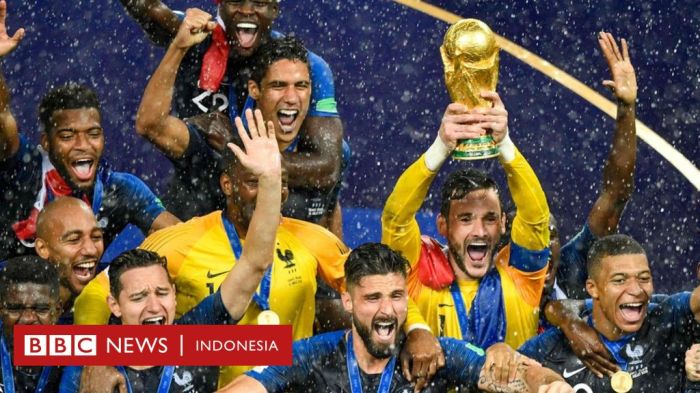 piala juara pemenang edisi jerman juarai selalu sebelumnya replika nomor sendiri kandang babak kualifikasi ketiga daftar lolos okezone trofi