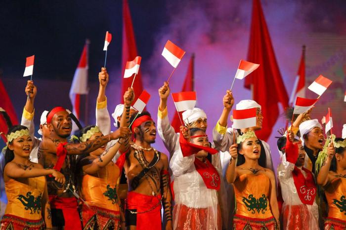 Indonesia memiliki keragaman budaya kecuali