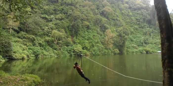 telaga rakyat cerita inggris