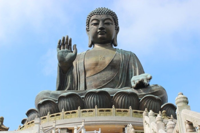 bahan patung tian tan buddha