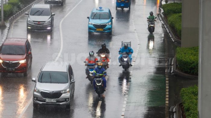 dampak musim hujan bpbd imbau waspadai gudeg yogyakarta banjir rahman