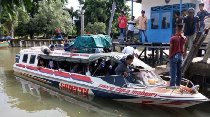 jarak pontianak ke ketapang