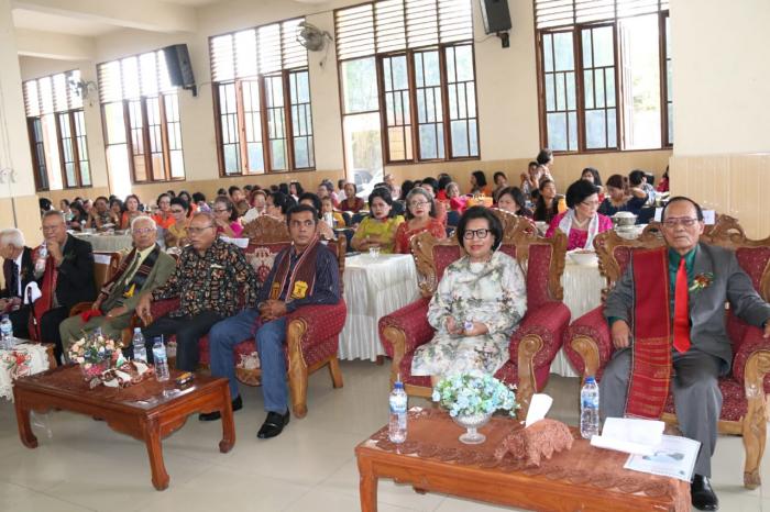 batak suku budaya sumatera utara marga tari perkawinan kekerabatan sistem pepatah tor peribahasa dipotong kerbau harus melanggar purba tarian yukepo