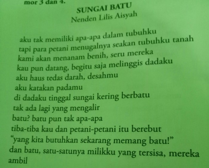 arti kata membiru dalam puisi terbaru