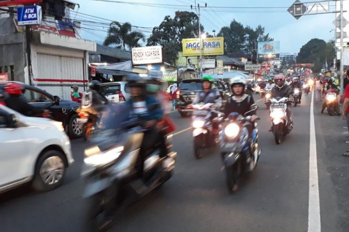 cirebon ke sukabumi berapa jam