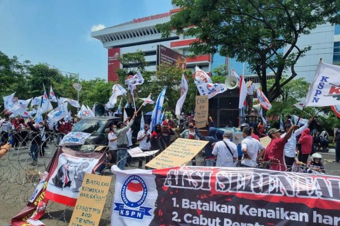 ski bogor lahan luas memang