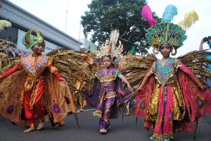 gambar tari garuda nusantara