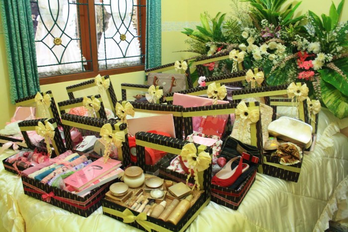 isi hantaran pernikahan adat melayu