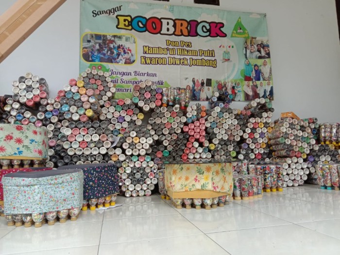 contoh hasil karya ecobrick terbaru