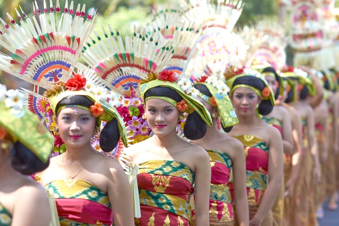 Contoh sambrama wacana tentang budaya bali