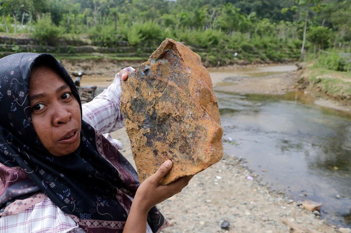 besi tambang bijih aceh mongabay protes beroperasi kawasan walhi leuser ekosistem tengah hanafiah selatan kecamatan kabupaten inilah kluet junaidi