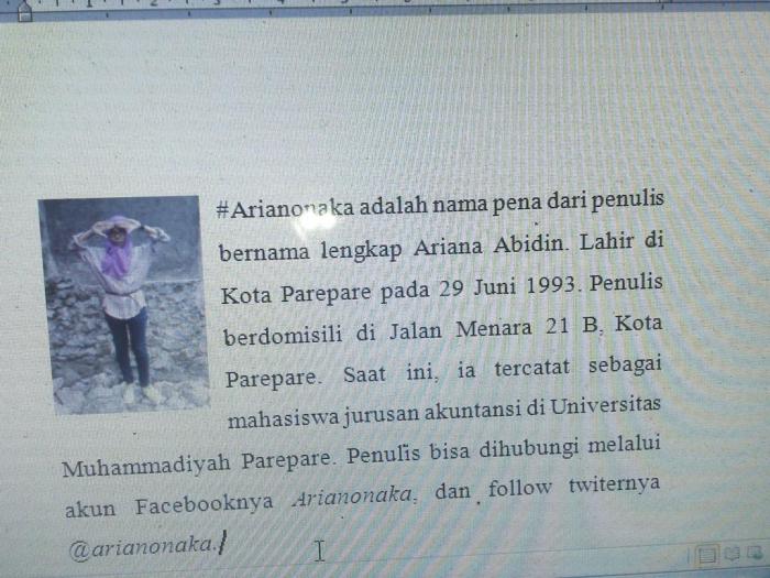 contoh biodata narasi penulis