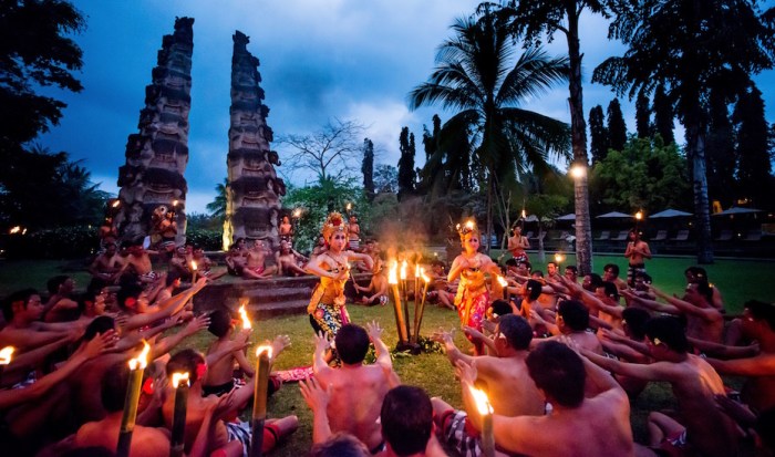 budaya pluralitas perbedaan unsur mempengaruhi