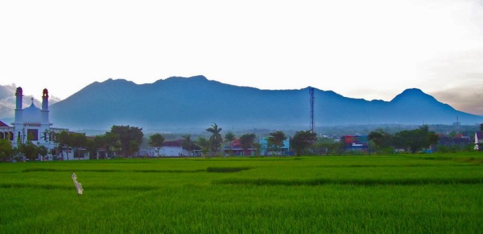 gunung putri tidur malang terbaru