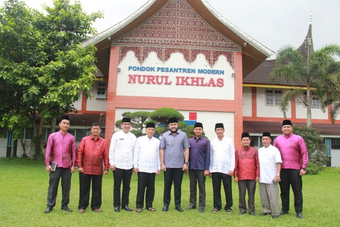 pondok nyogok panjang nyugak