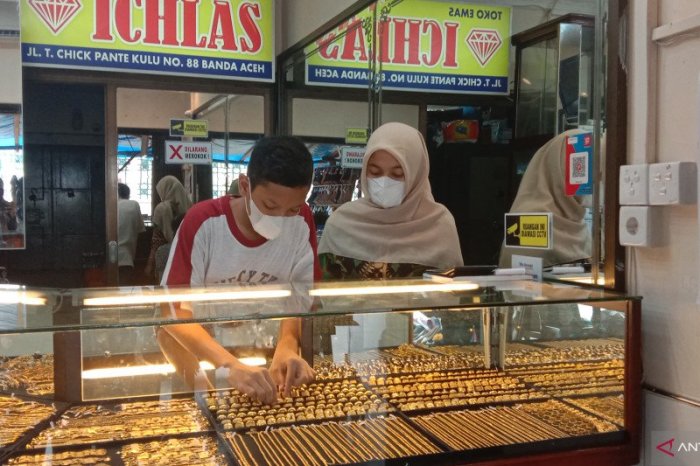 syarat kerja di toko emas terbaru