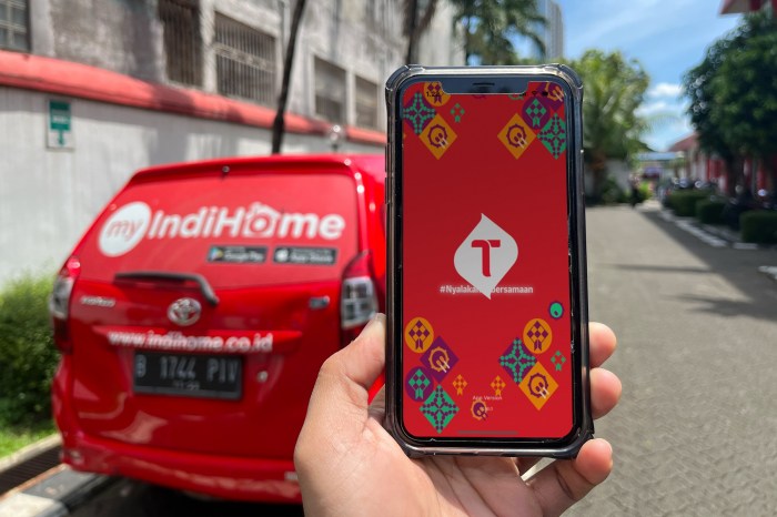 beda telkom dan telkomsel terbaru