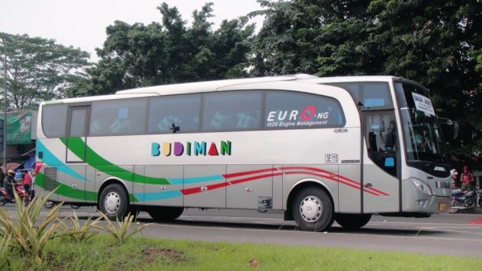 jadwal bus budiman bandung semarang