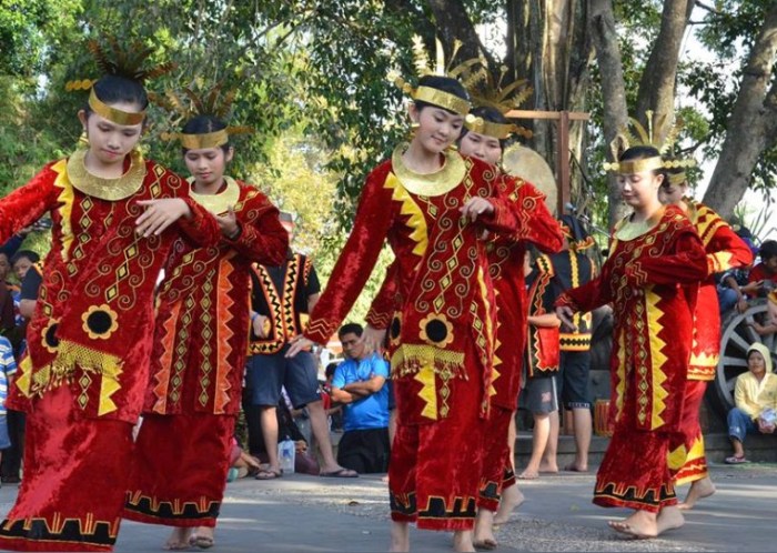 adat istiadat sumatera utara