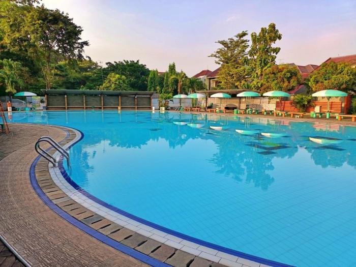 kolam renang karanganyar tiket waterplay