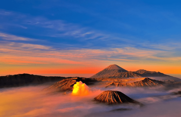 dimana letak gunung bromo terbaru