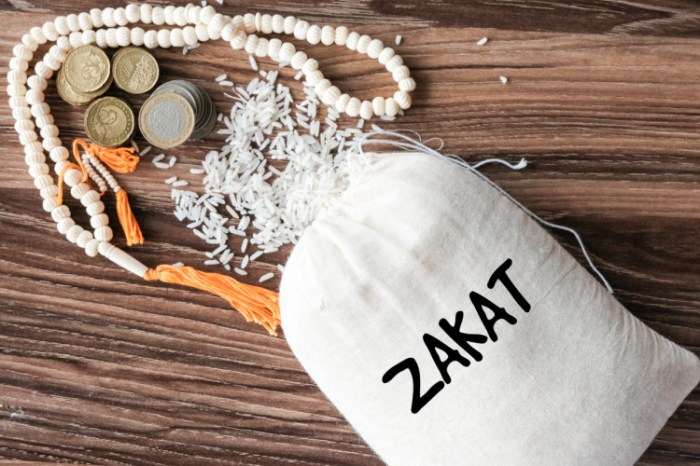 manfaat zakat bagi mustahik