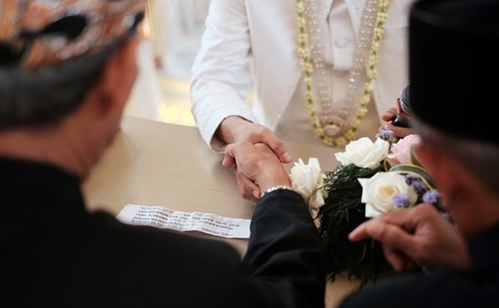 pengertian nikah menurut bahasa