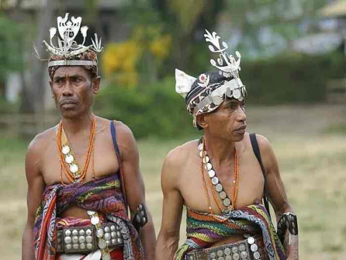 pakaian adat suku semendo terbaru