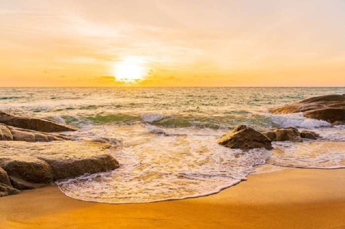 nama nama pantai dan laut pulau sumatra