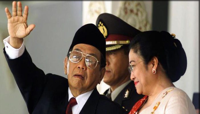 abdurrahman habibie kepemimpinan wahid