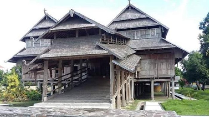 loka istana sumbawa ntb samawa tua kompas tenggara nusa sultan tradisional destinasi saksi lho negeriku