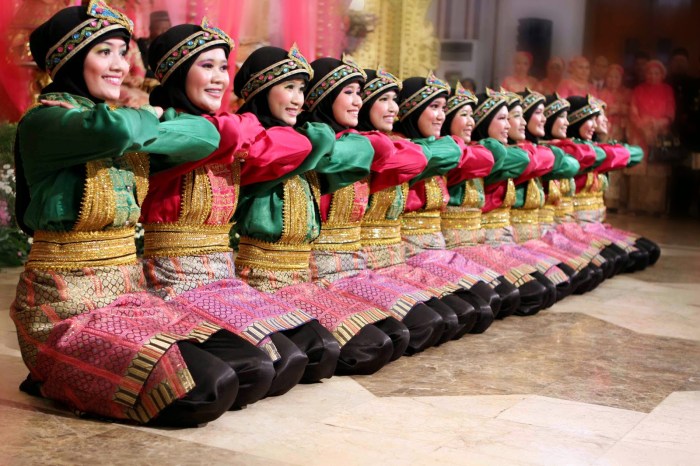 nama tarian daerah banten