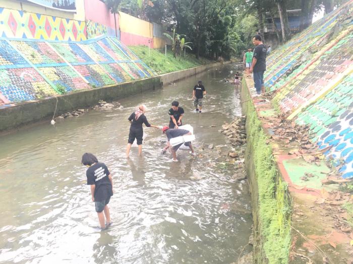 sungai bukan tempat sampah terbaru