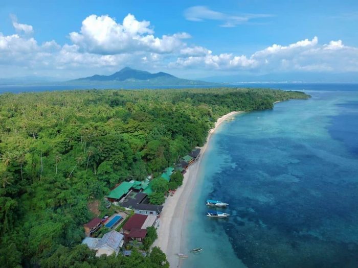 taman laut di sulawesi tts