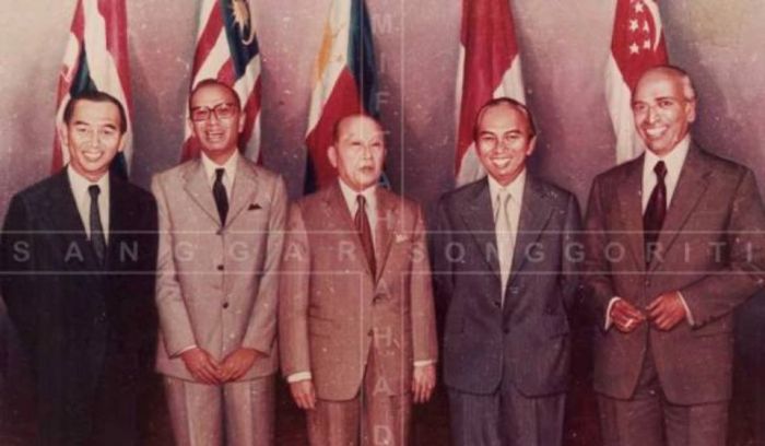 asean pendiri tokoh budaya berdirinya kehidupan sosial menteri luar negeri cerdika