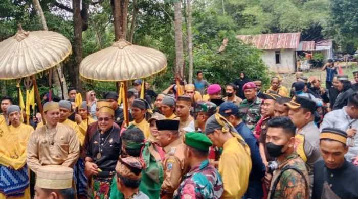 makam opu daeng manambon