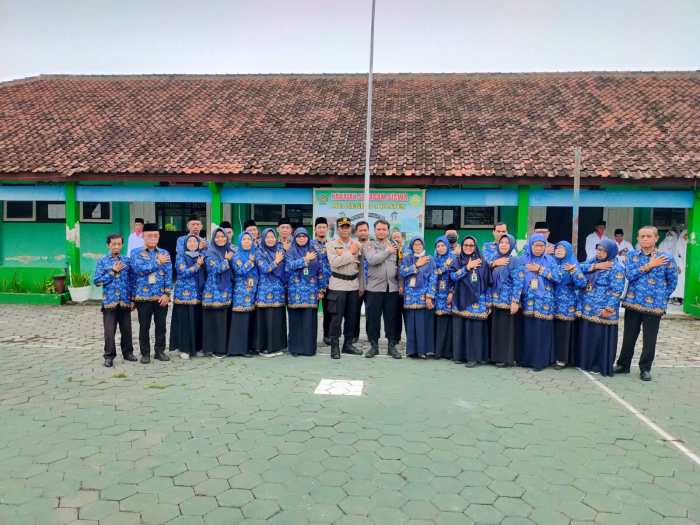 kontrak belajar wali kelas dengan siswa terbaru