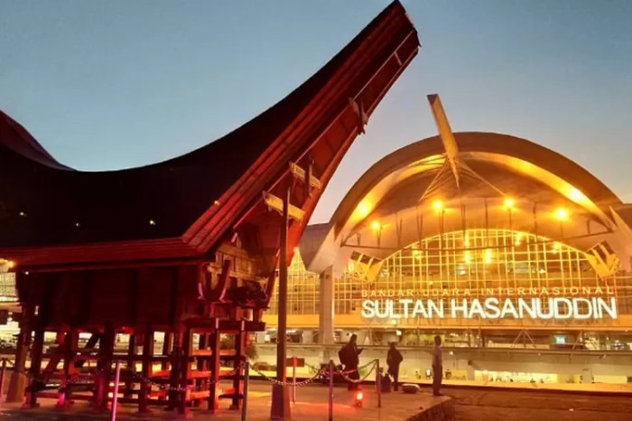 bandara di sulawesi selatan terbaru