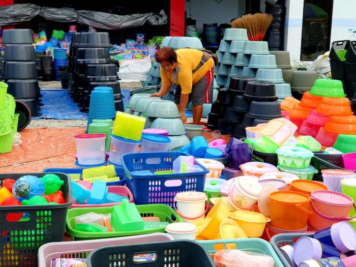 alat rumah tangga yang kaya raya