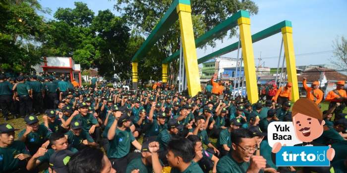 pancasila bangsa identitas sebagai nasional landasan moral eksistensi nilai membangun diri jati sila tentang muda generasi pentingnya menjaga fungsi masyarakat