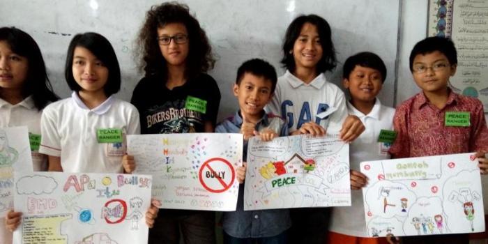 Contoh debat bahasa inggris tentang bullying