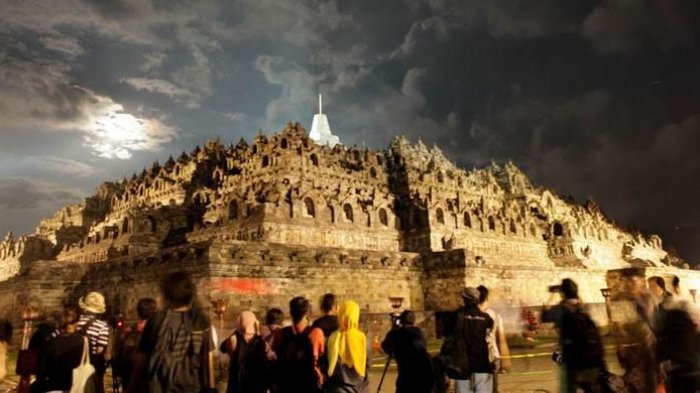 Borobudur candi pertama ditemukan showthread