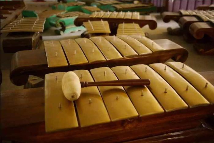 alat musik tradisional dari yogyakarta