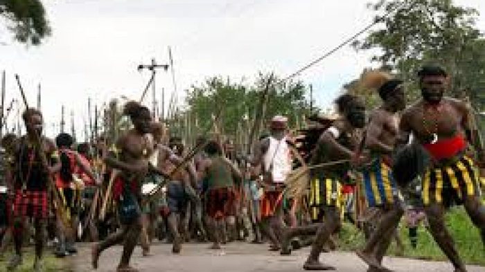 konflik antar budaya di indonesia