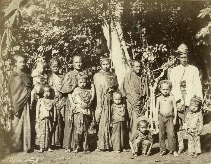 kedatangan bangsa belanda kapal penjajah kolonialisme layar samudra peta karya tangan penjajahan mutiara perburuan berpendidikan proses hindia spelling