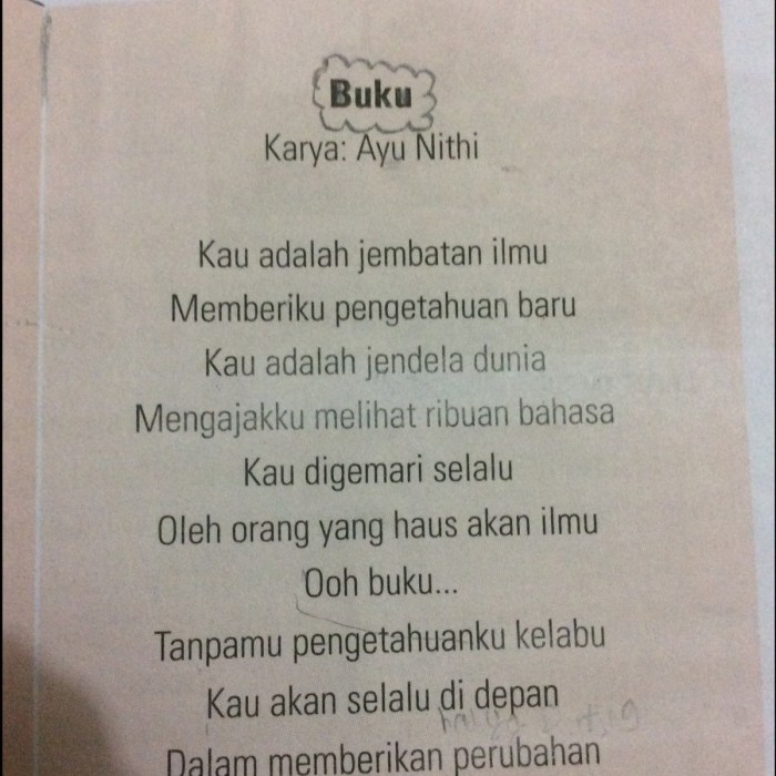 puisi tentang buku singkat terbaru