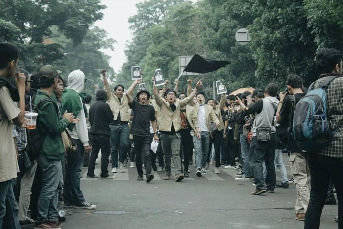 perubahan budaya sosial globalisasi yang bab bangsa merdeka sebelum